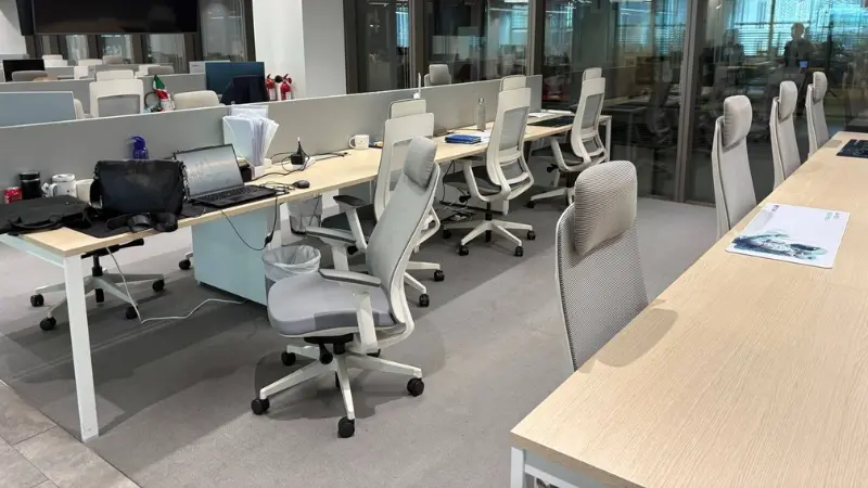 StarTraderオフィス写真